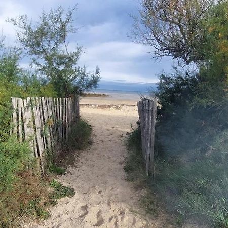 グジャン・メストラ Un Logement Cosy Proche Des Portsヴィラ エクステリア 写真
